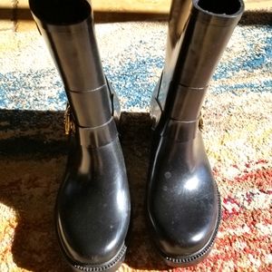 Vince camuto rain boot